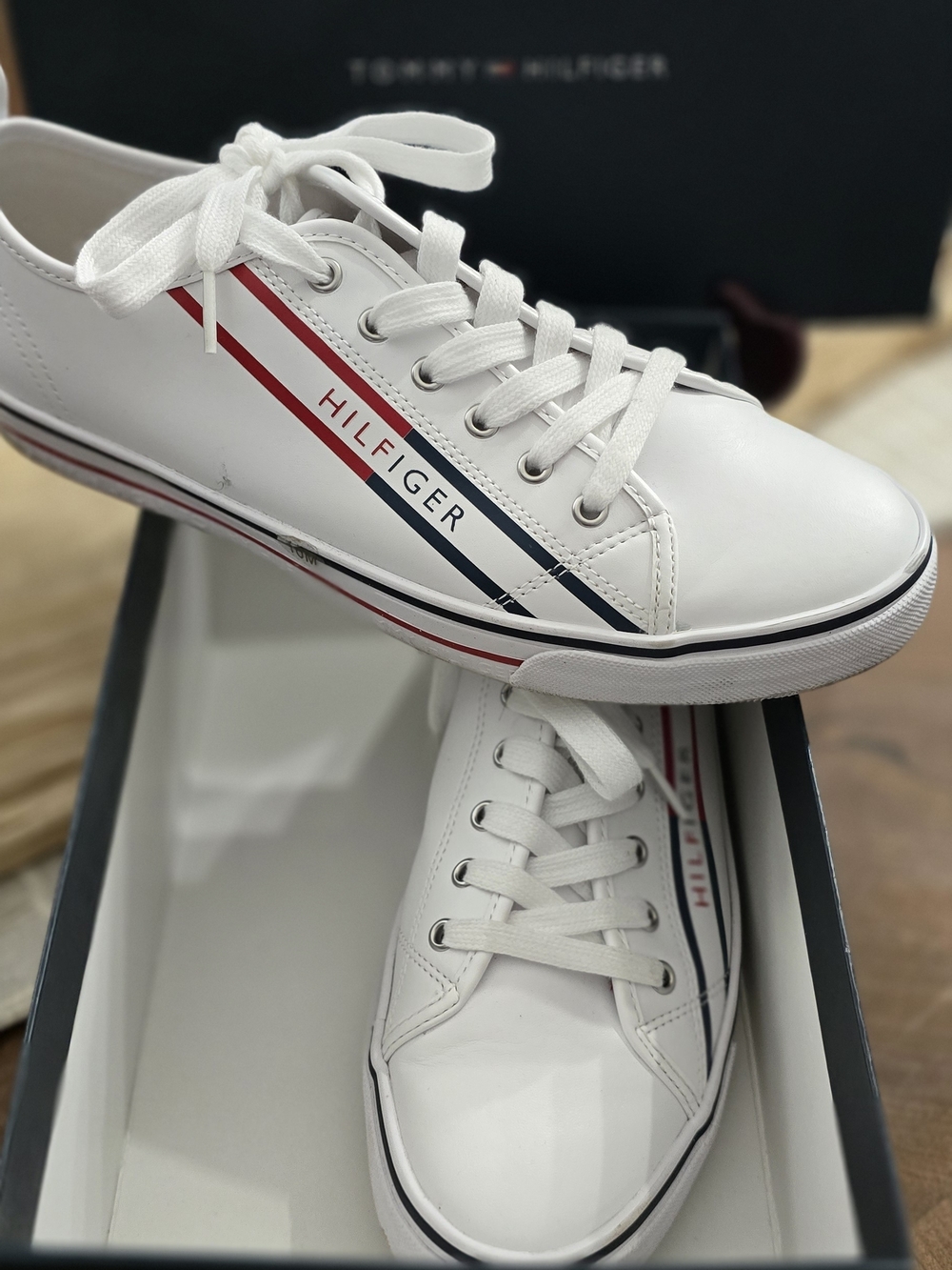 Tommy Hilfiger Men’s White Low-Top Sneakers with Red & Navy Stripe